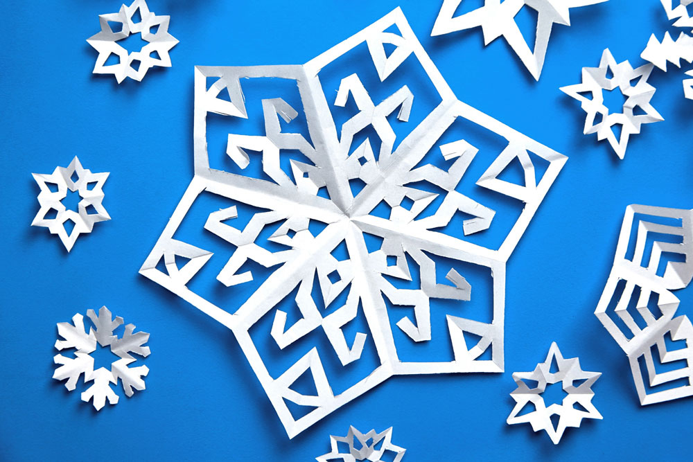 Бумажные снежинки