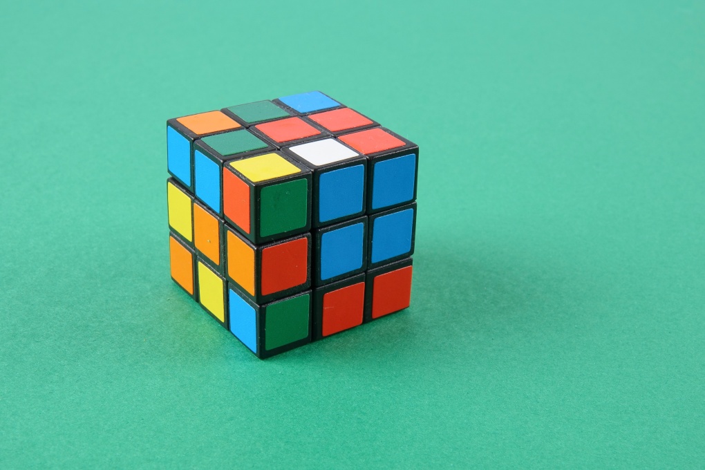 Кубик Рубика: история одного изобретения