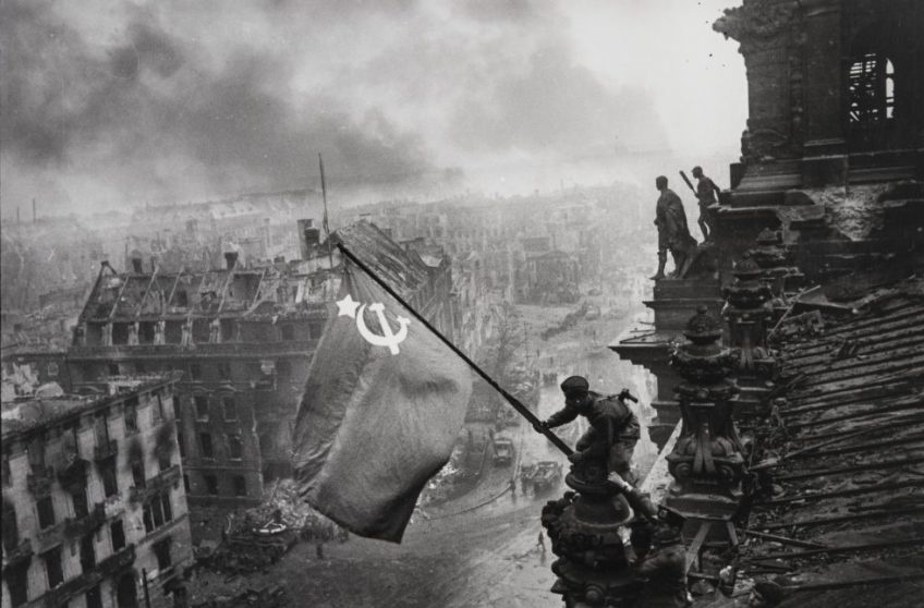 Легенда фотографии: Знамя Победы